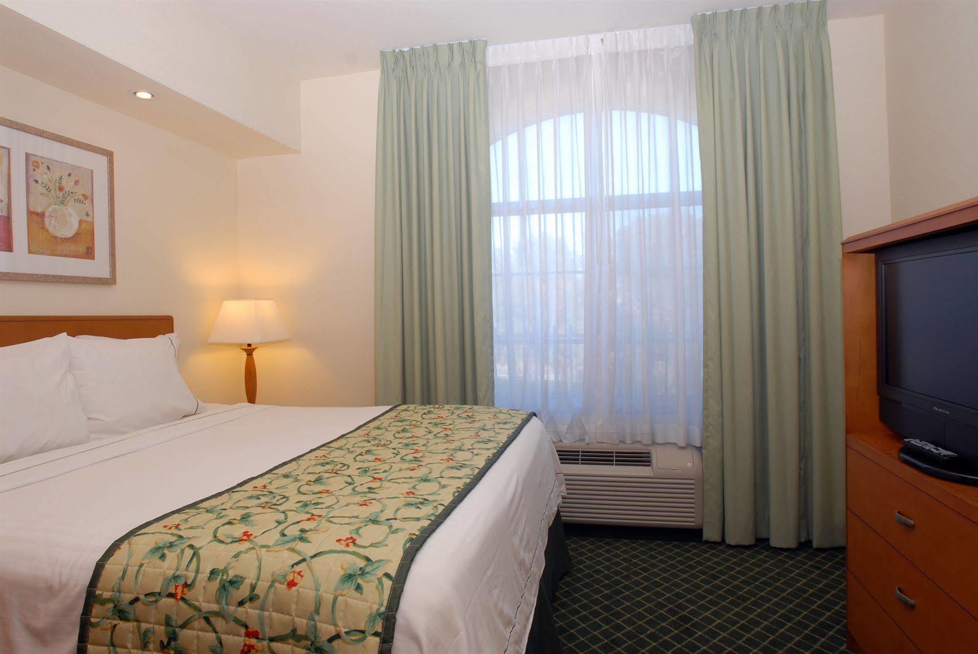 Fairfield Inn & Suites Temecula Rom bilde